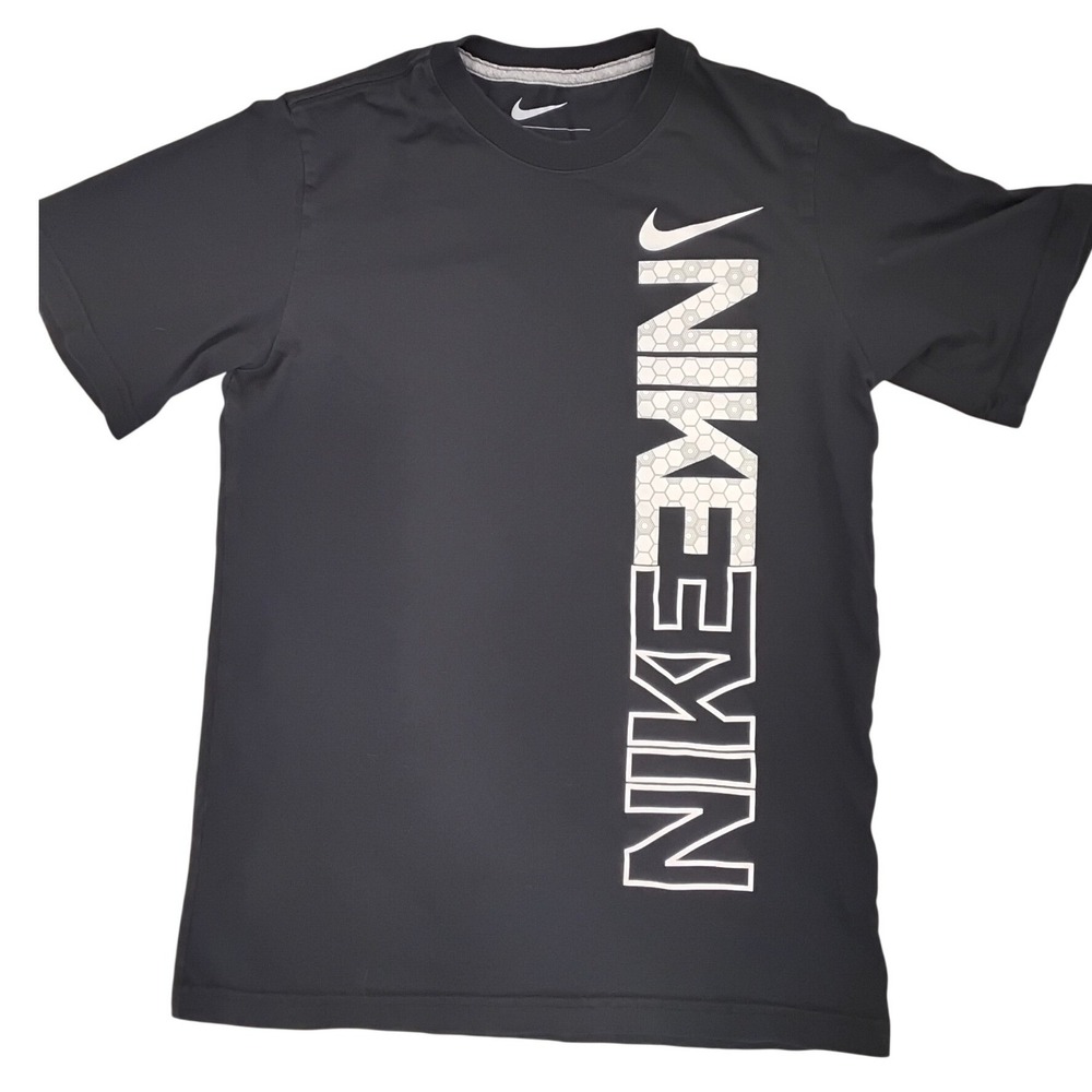 Nike Boys Black Vertical Graphic Logo Performance T-Shirt Size Medium M‎